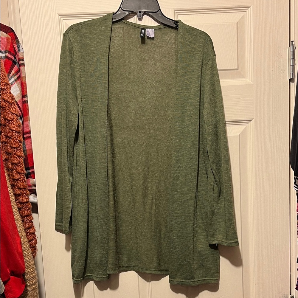 DIVIDED by H&M Lightweight Cardigan- Size L